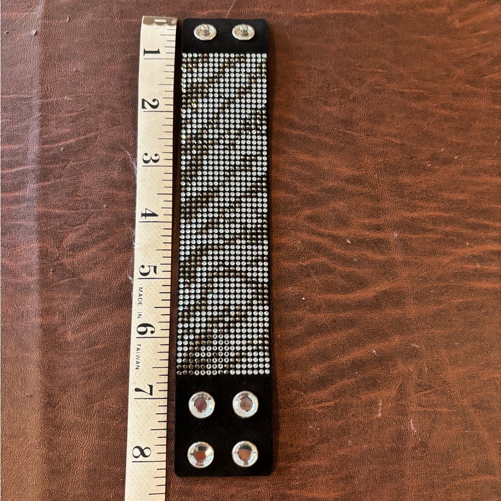 NIB Swarovski Blake Zebra bracelet